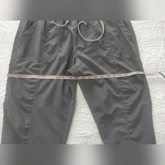 Zella grey track pants. - Picture 6 of 6